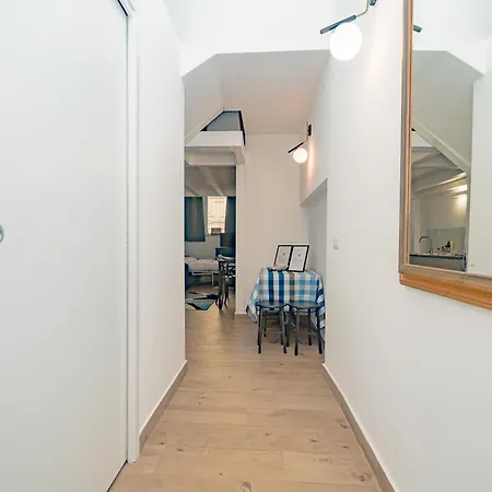 Barbara's House - Navigli - 2 Km From Duomo Milan