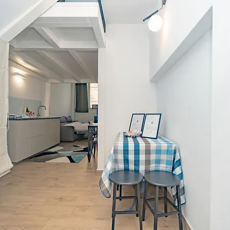 Barbara's House - Navigli - 2 Km From Duomo * Milan